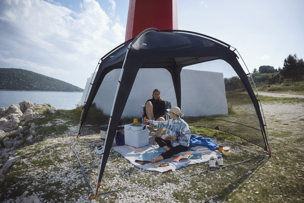 Dometic Compact Camp Shelter